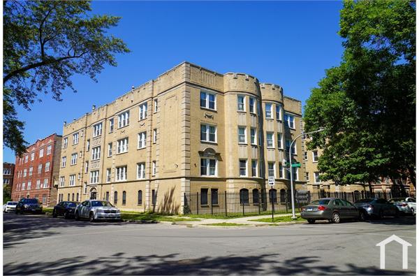 2 Bedroom Apartment 2448 E 77Th St in Chicago, IL 60649 ...