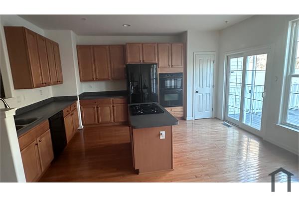 3 Bedroom Townhouse (Condo) 5424 Marshalls Choice Dr in Bowie, MD ...