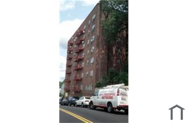 622 VCA LLC 622 Van Cortlandt Park Ave in Yonkers NY