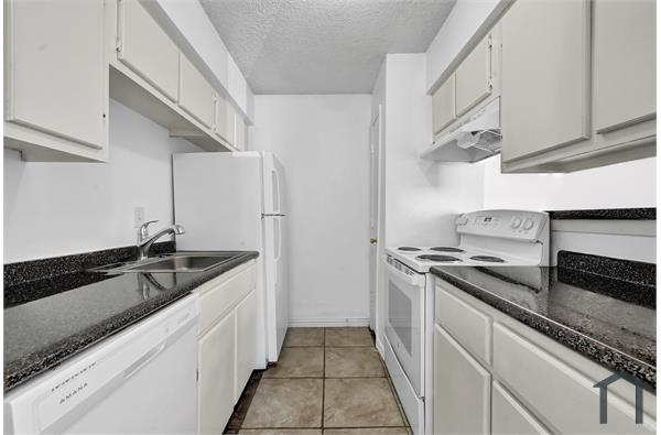 2 Bedroom Apartment 8110 Skillman St in Dallas, TX | AffordableHousing.com