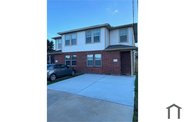 4 Bedroom Townhouse 3722 Lehall St In Houston, TX | AffordableHousing.com