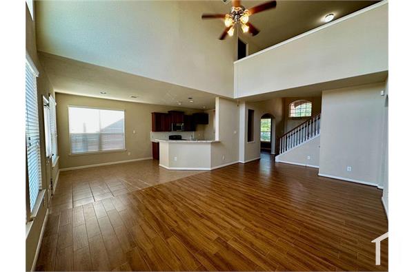 4 Bedroom Single Family House 18318 Redoak Manor Ln in Cypress, TX ...