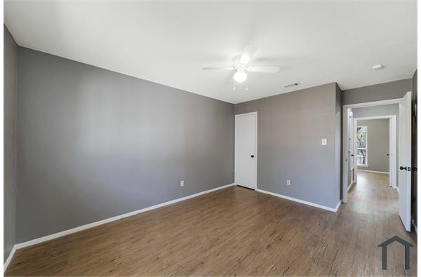 2 Bedroom Townhouse 4900 E Stassney Ln in Austin, TX 78744 ...