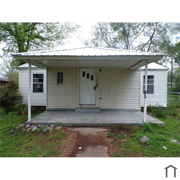 1725 Short 14th St N