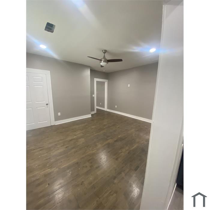 441 5th St W