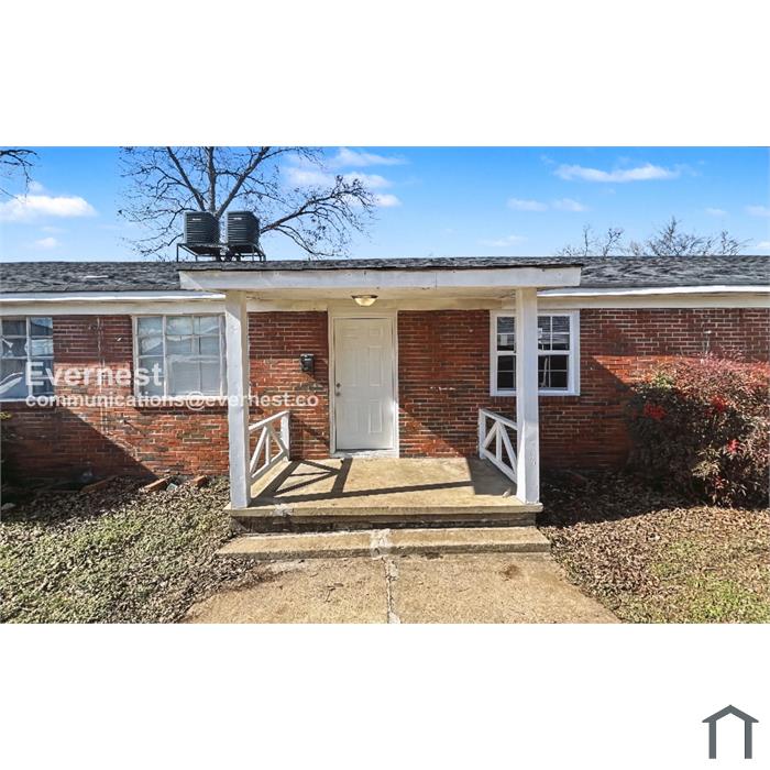1012 4th Ave W