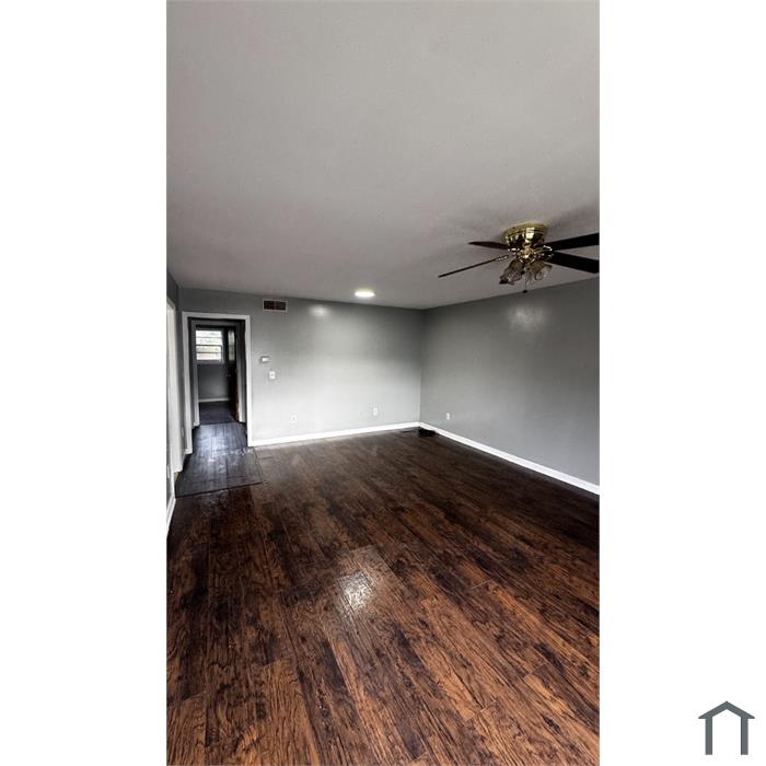 937 52nd Pl N