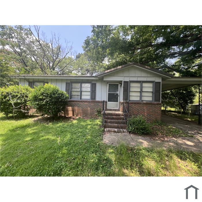 412 19th Ter NE