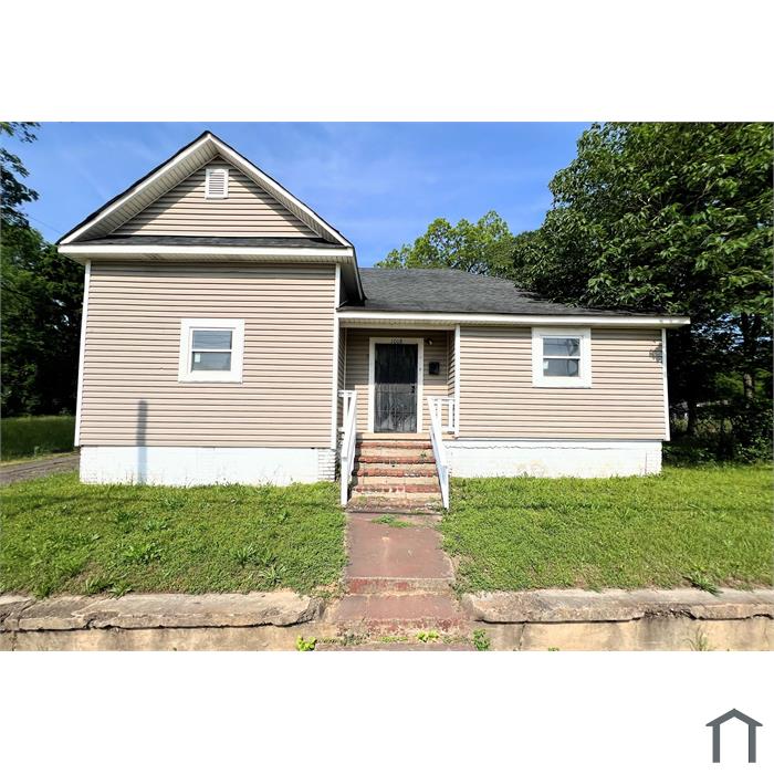 1008 Erie St