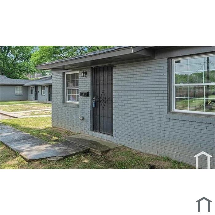 1716 32nd Pl N