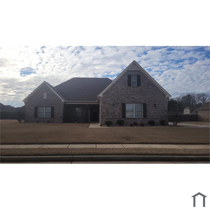 309 Woodwind Dr SW
