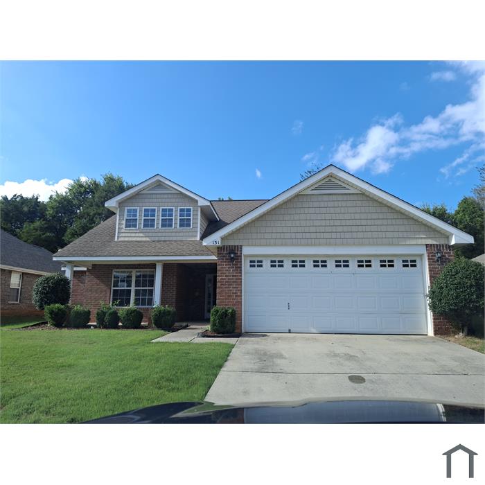 131 Artesian Ln