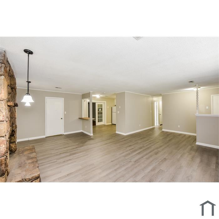 3 Bedroom Single Family House 5024 Grizzard Rd NW in Huntsville, AL