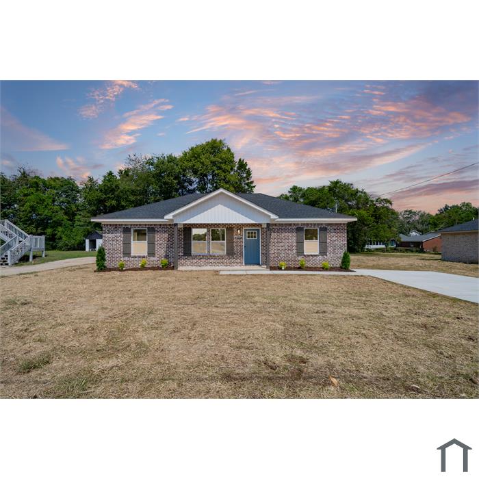 2716 Winchester Rd NW