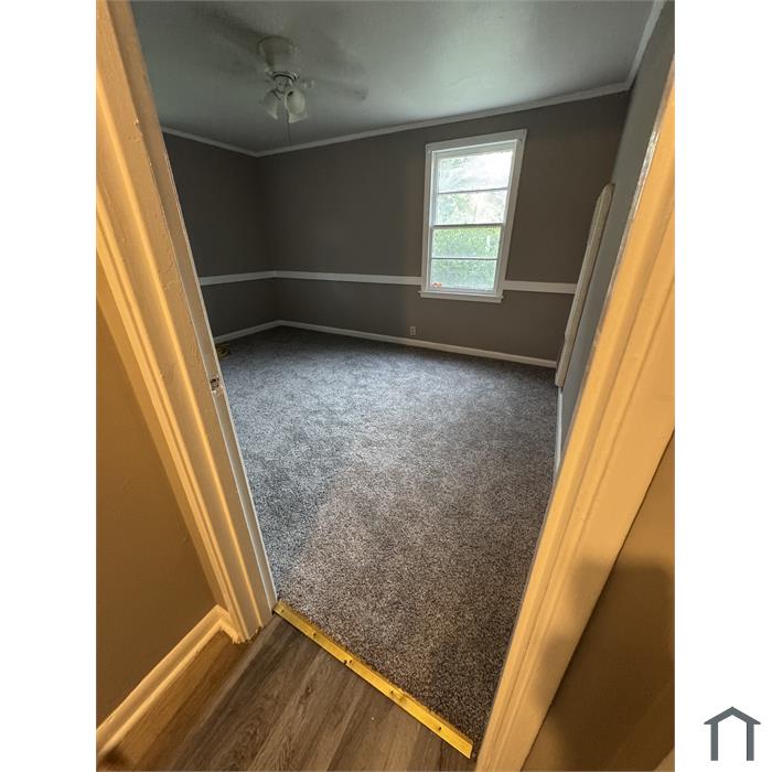 103 W Woodland Dr