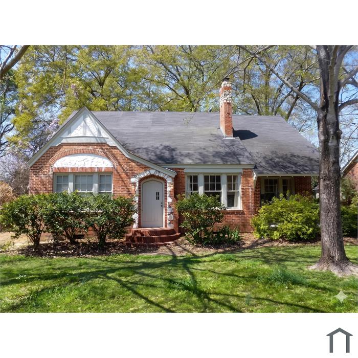 3386 Lexington Rd