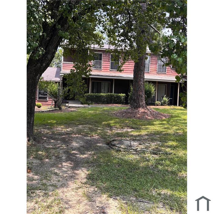 1611 E Trinity Blvd