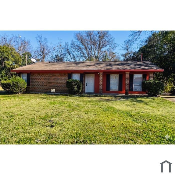 636 Green Leaf Dr