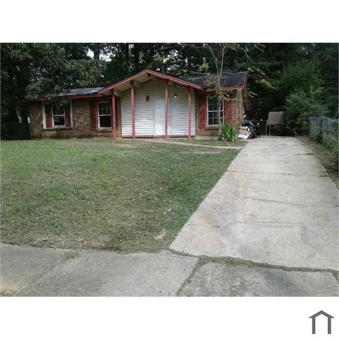 261 Southlawn Dr