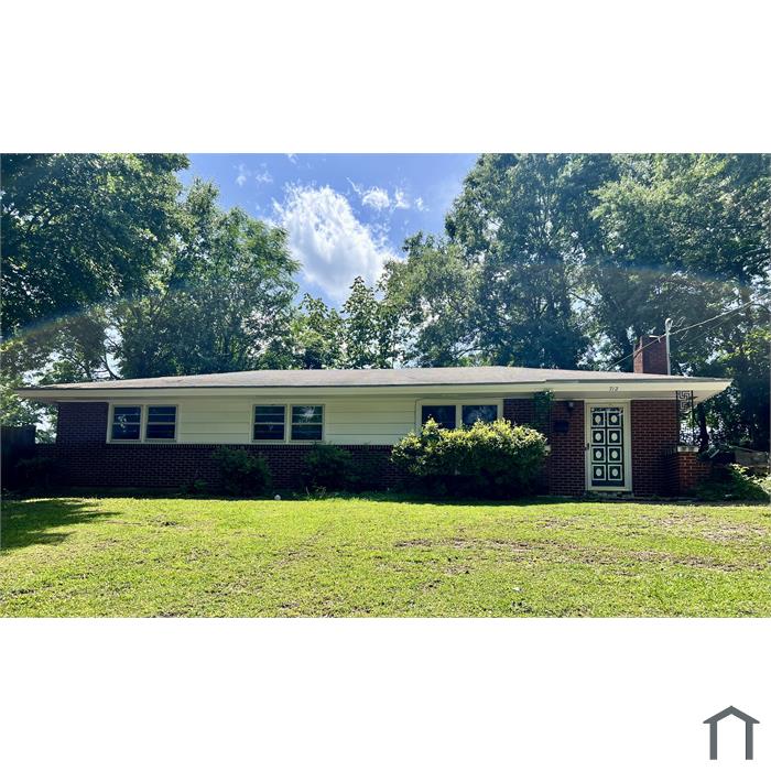 712 Forestdale Dr