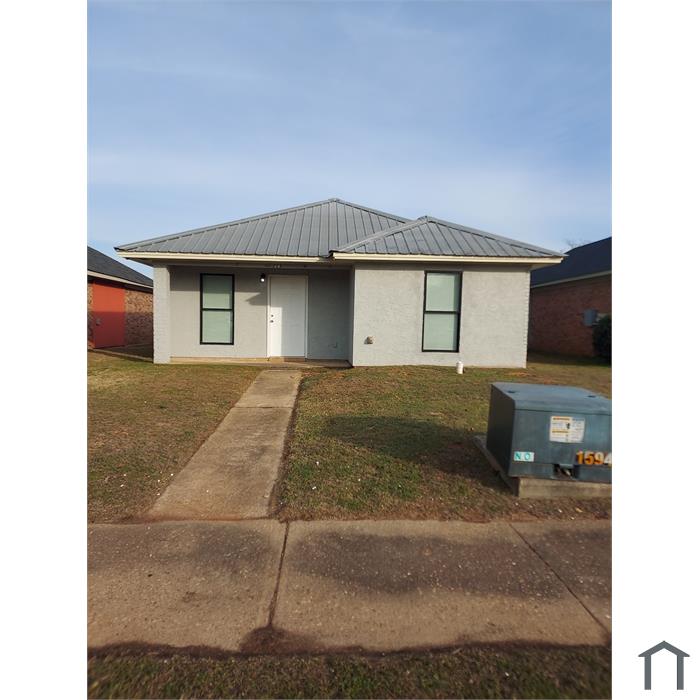 809 N Pass Rd