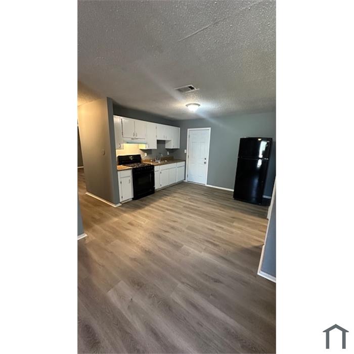 309 Briarbrook Dr