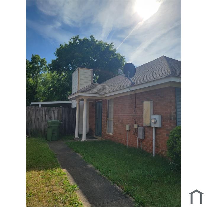 3336 Horseshoe Cir