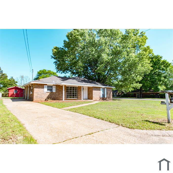 6137 Gladstone Dr
