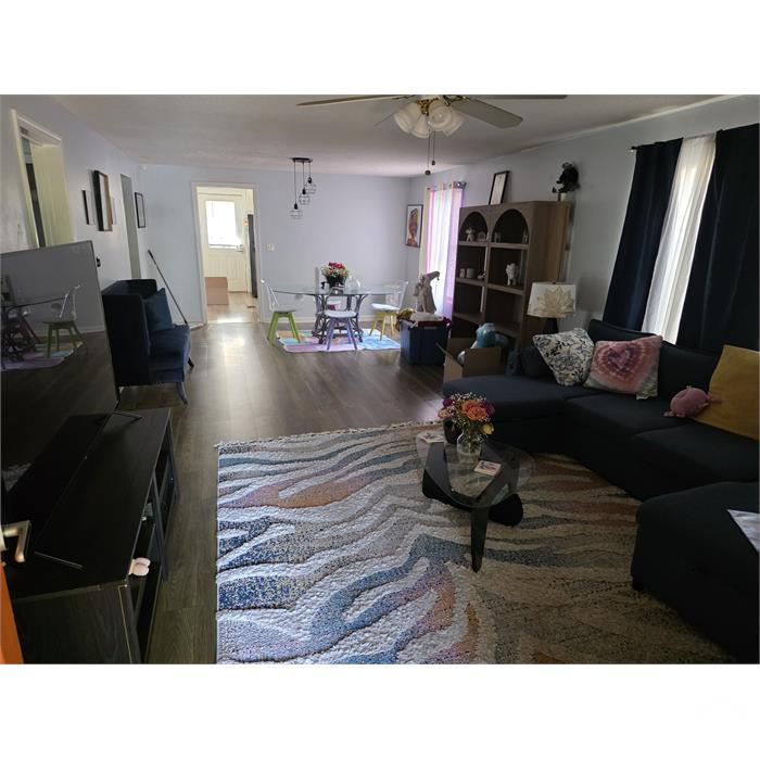 7414 Park Dr