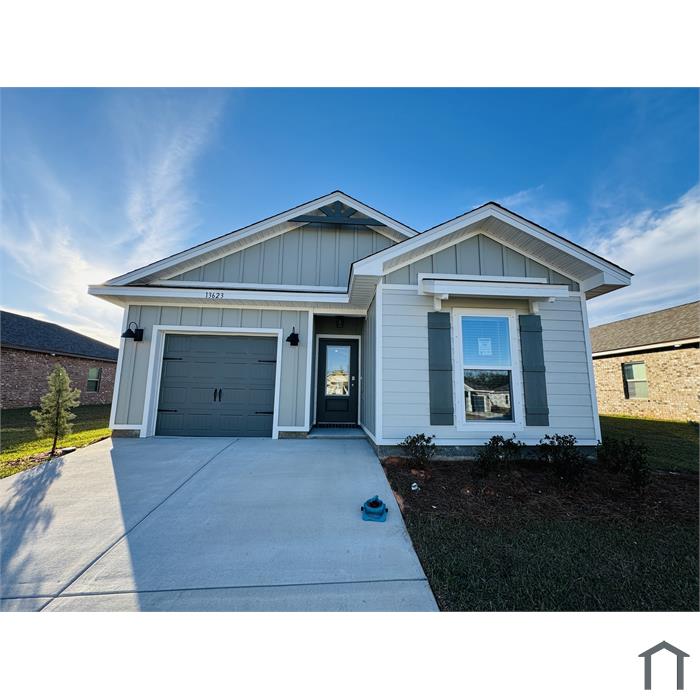 13623 Logan Pl