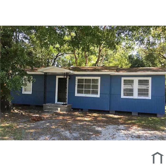 3761 E Alta Vista Dr