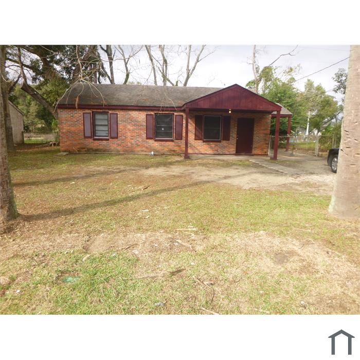1054 Bishop Wilmer Dr