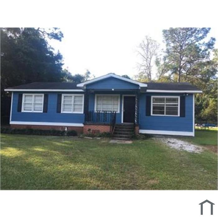 2415 Club House Rd