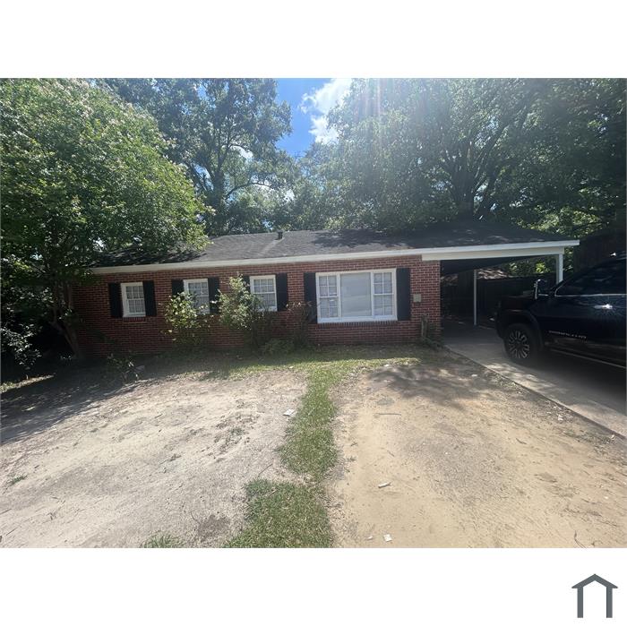 1601 E Octavia Dr
