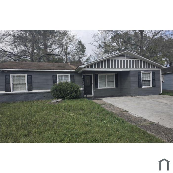 2516 Farnell Dr