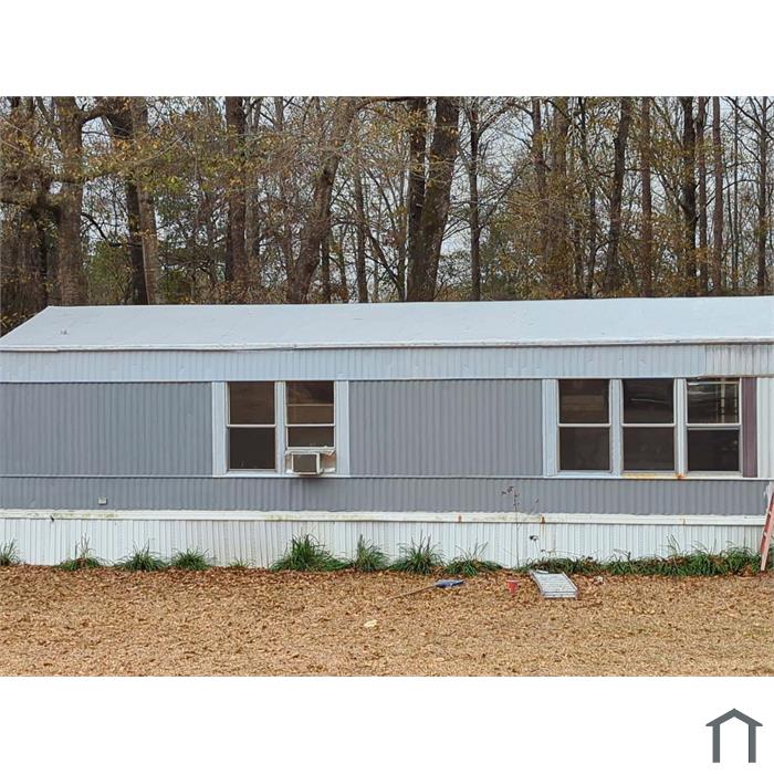 280 Lee Road 446