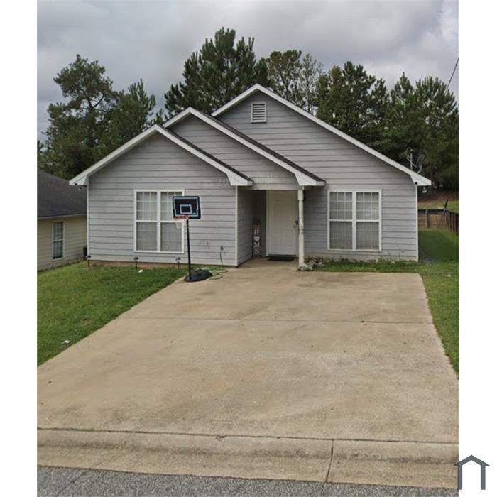 709 Pine Hill Ct