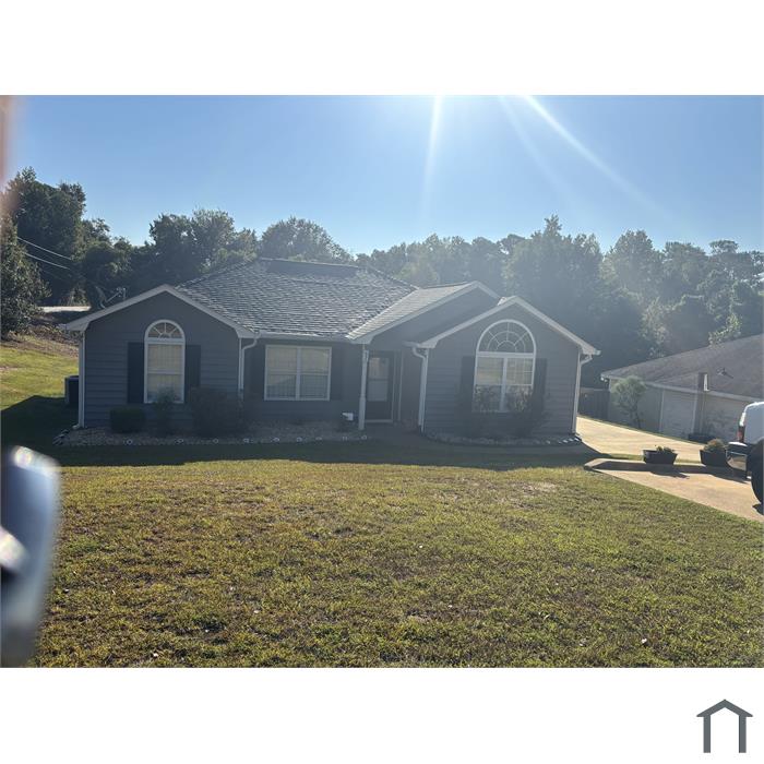 651 Builder Dr