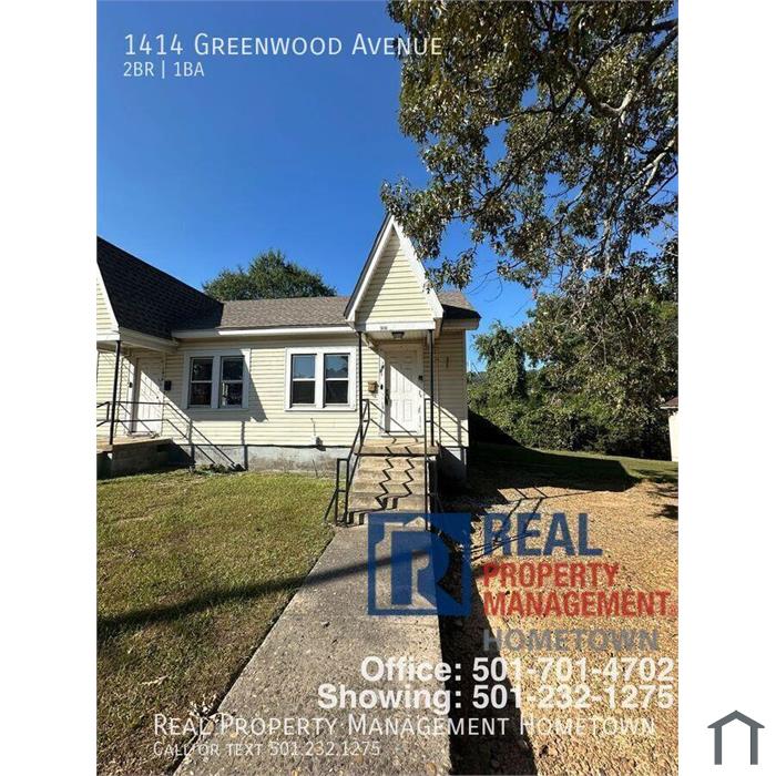 Nice Duplex In The Middle Of Town!! Move-in Special: Get 50% off your first monthâ€™s rent.