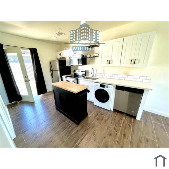 Stylish 2 Bedroom Home with Quartz Counters & Private Yard