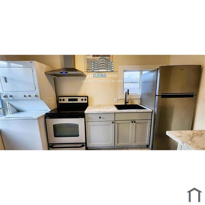Live Solo in Style â€“ 1BR That Wows