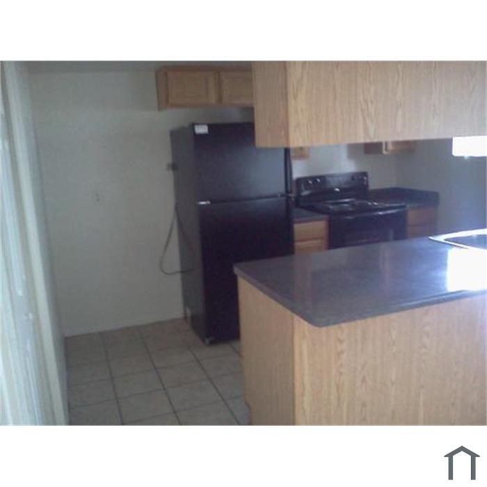 2679 W Ocotillo Rd
