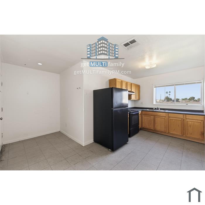 Skip the Reno: beautifully Maintained 3BR/2BA Ready for You