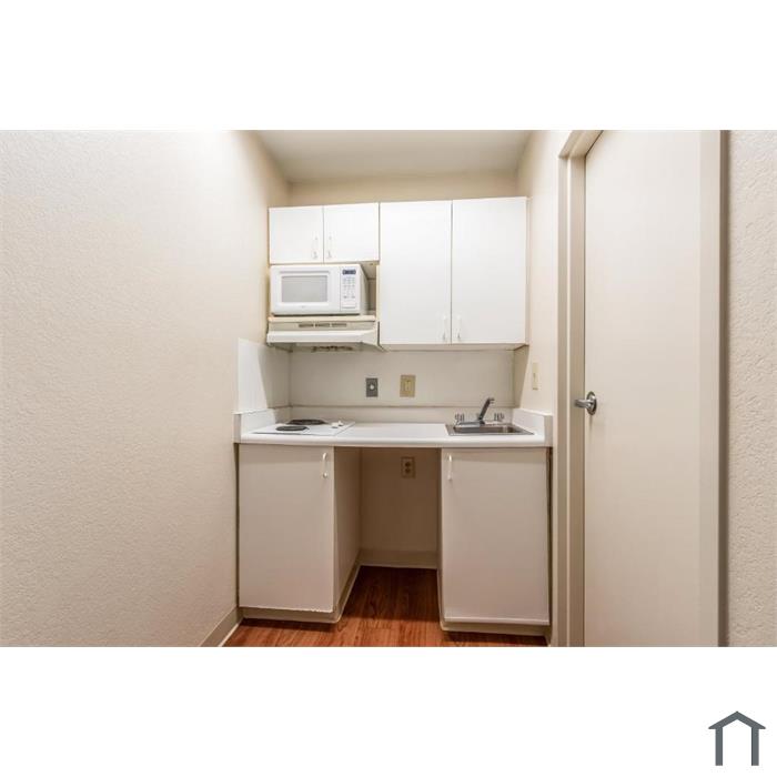 Studio 51 Extended Stay Hotel