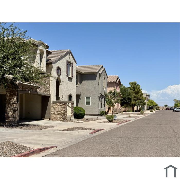 5220 W Burton Dr