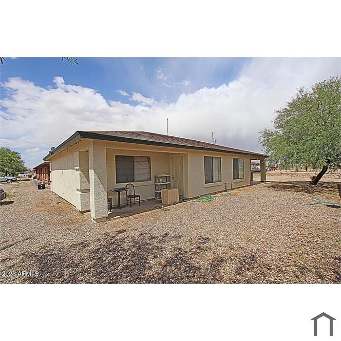 4015 N Estrella Rd