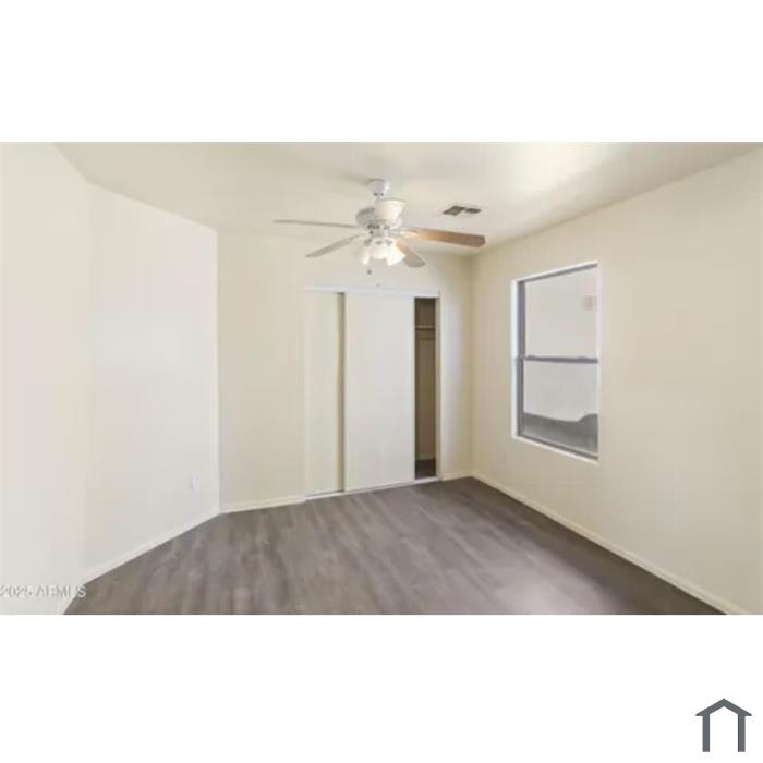 22769 N Scott Dr