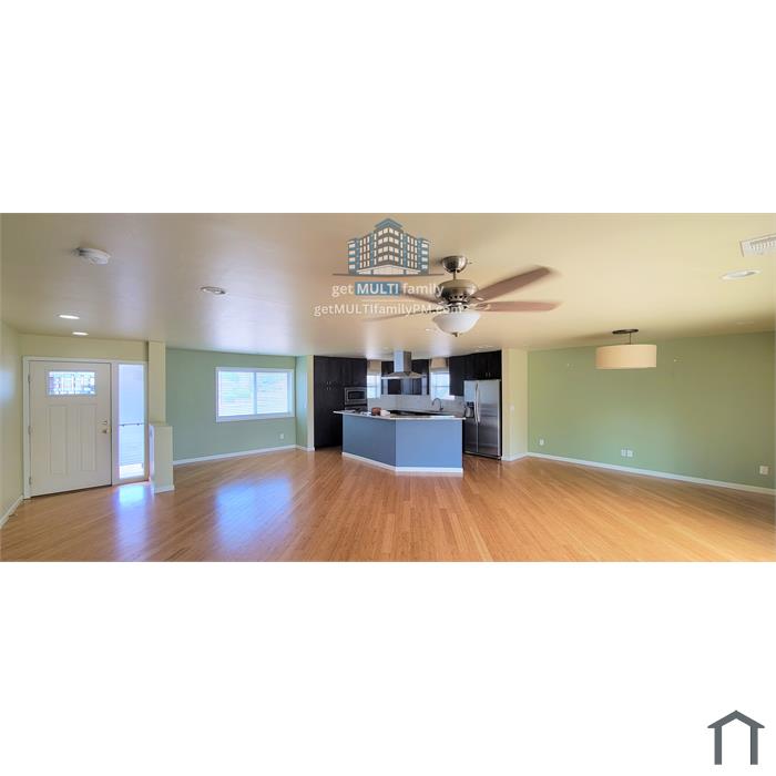 8632 E Vista Dr