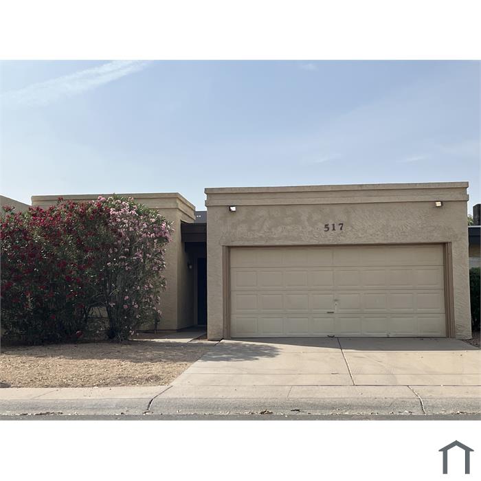 517 W Duke Dr