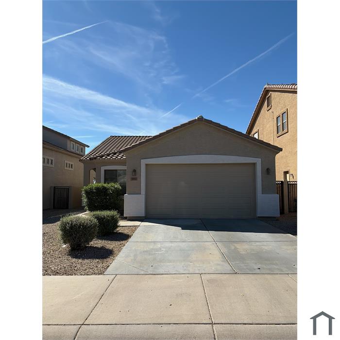 509 W Julie Dr